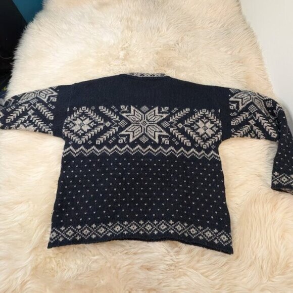 Demetre Fair Isle Snowflake Blue and White Wool Sweater Size Small - Picture 10 of 10